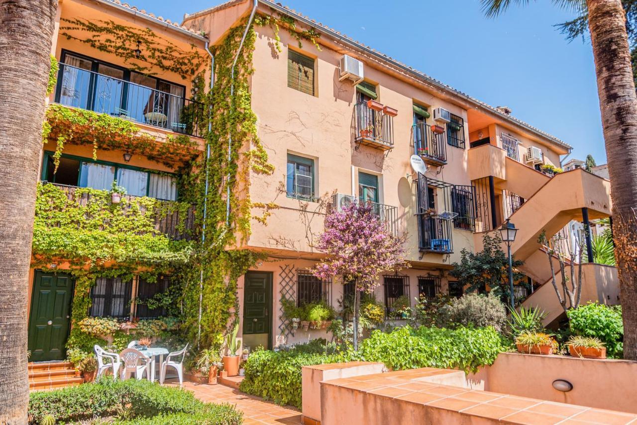 Tuguest Alhacaba Apartment - Free Parking Granada Luaran gambar